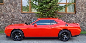 Prodám Dodge Challenger 3.6 V6 Go mango - 5