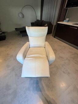 Kožené křeslo - 5