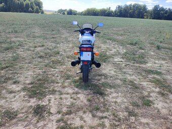 Honda VF500F Interceptor - 5