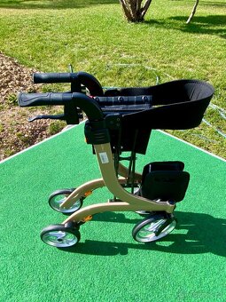 Chodítko pro seniory DMA 102 - 5