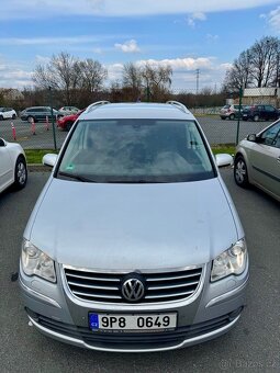 VW Touran 2.0 TDI 7 míst - 5
