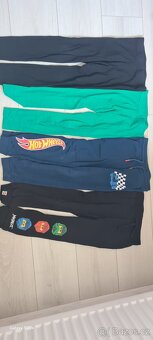 Trika, mikiny, tepláky, bunda 110/116 - 5