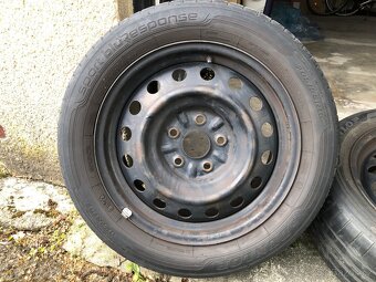 Kola Toyota 205/55 R16 - 5