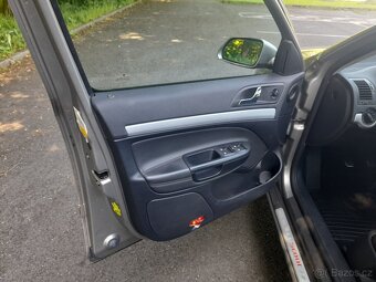 Octavia II Scout 4x4 2.0 tdi 103 kW - 5
