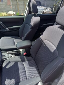 SUBARU FORESTER - 5