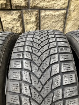 Zimní pneu 225/45/17 - 5
