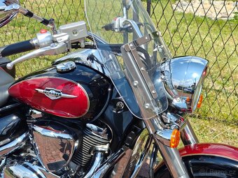 Suzuki C 800 VL 800 Intruder - 5