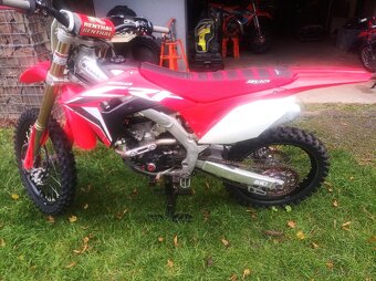 Honda crf 250r rok 21 - 5
