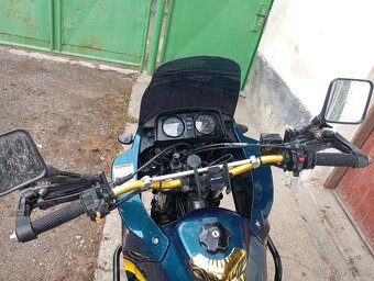 Suzuki DR 650 RSE - 5