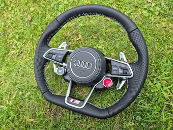 AUDI R8 VOLANT SPORTOVY - START/STOP - DRIVE SELECT - 5