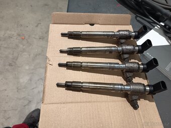 Tranzit Castom 2.2 nafta 74 kv vstřikovací - 5