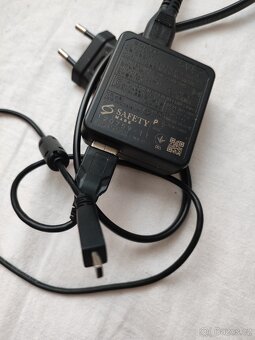 Síťové adaptéry ASUS, Sony - 5