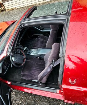 Pontiac Firebird 3.2 automat - 5