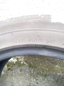 letní pneu 225/45/R17 - 5