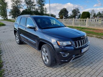 Jeep Grand Cherokee wk2 5.7 hemi overland - 5