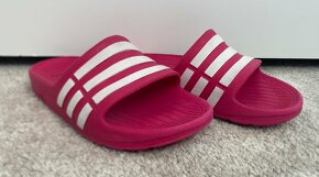 Divci pantofle zn.Adidas - vel.29 - 5