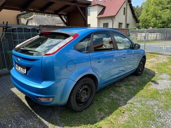 Ford Focus 1,6 benzín, 2011 - 5
