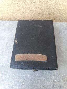 Starý měřící přístroj. - 5