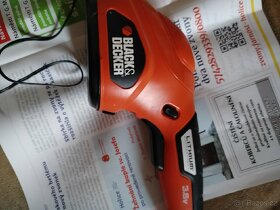 Aku křovinořez Black Decker gls300 - 5