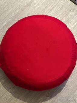 Taburety/meditační polštář - 5