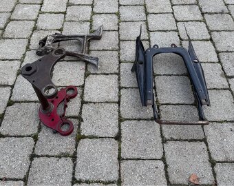 CZ 125 175 250 kyvacka - dily - 5