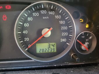 Ford Mondeo combi 2l LPG taxi - 5