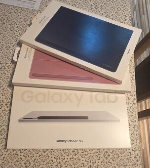 Samsung Galaxy TAB S8+ 5G s příslušenstvím - 5
