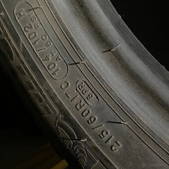 Zimní pneu 215/60 R17C 104/102H Michelin 7,5-8mm - 5