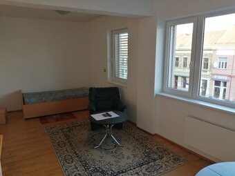 Pronájem 1+kk, ul. Palackého tř., Královo Pole, 39 m2, garáž - 5