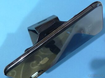 Apple iPhone XS 512GB baterie 78% - 5