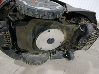 Robotická sekačká Husqvarna Automover 405XE NERA, v záruce - 5