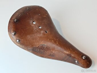 Kožené staré sedlo - 5