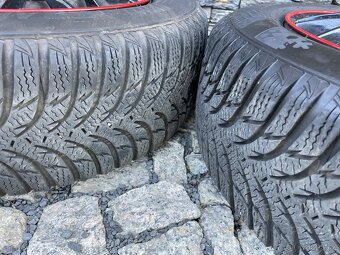 Plech kola 5x114,3 s pneu zimní 195/65/15 - 5