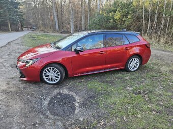 Toyota Corolla Hybrid 2.0 GR kombi - 5