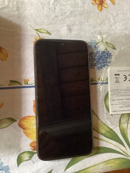 Xiaomi Redmi 7 3GB/32GB černý - 5