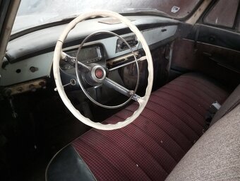 Tatra 603 - 5