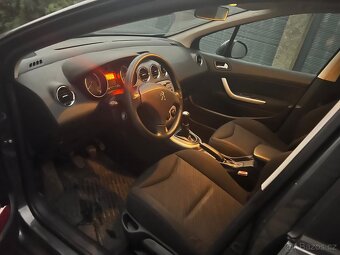 Peugeot 308 1,6 HDi 2012 - 5