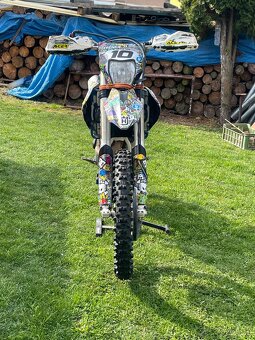 HUSQVARNA FE 450 - 5