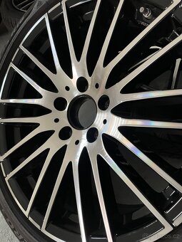 Zimni Mercedes C w206 s206 r18 + 225/45/18 90% - 5