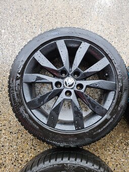 Originál ALU Škoda CRYSTAL BLACK 5x112 R17 - 5