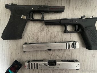 Glock 18c WE + příslušenství - 5