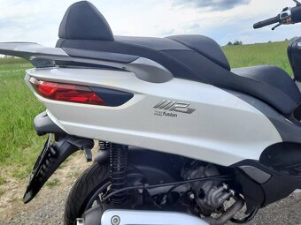 Piaggio MP3  300i   ABS,ASR - 5