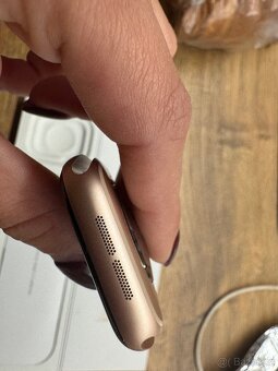 Apple Watch series 10 - 42mm - 5