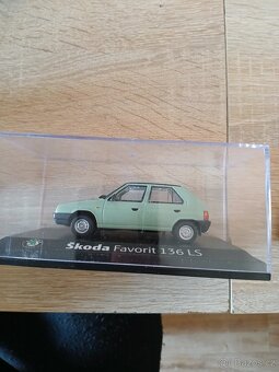 Skoda favorit 1:43 deagostini - 5