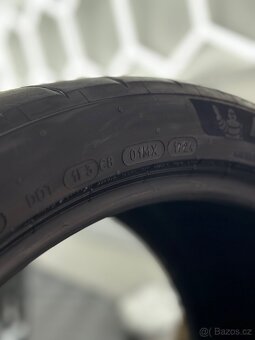 Michelin 275/35/21 // 325/30/21 Dvourozměrná Letní Sada - 5