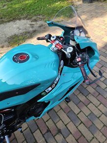 Yamaha YZF R6 (2021) - 5
