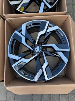 ORIGINÁL Alu Škoda SAGITARIUS R20, 5x112 - ZÁNOVNÍ, TOP STAV - 5