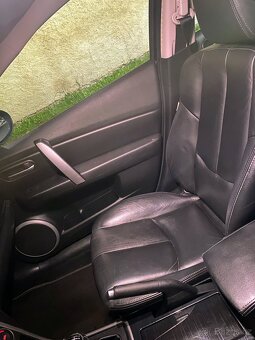 Prodám MAZDA 6, kůže, el. sedačky vyhřívané. Velký servis - 5