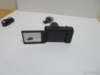 Zánovní digitální fotoaparát Sony ZV-1 (záruka 24 měs.) - 5
