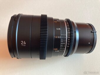 Samyang 24mm T1.5 - 5